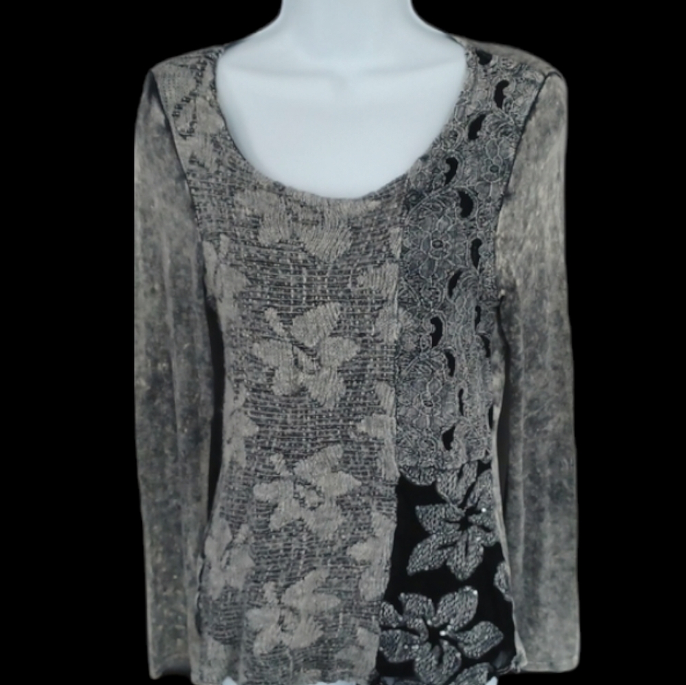Tricotto Top Size S Made in Turkey